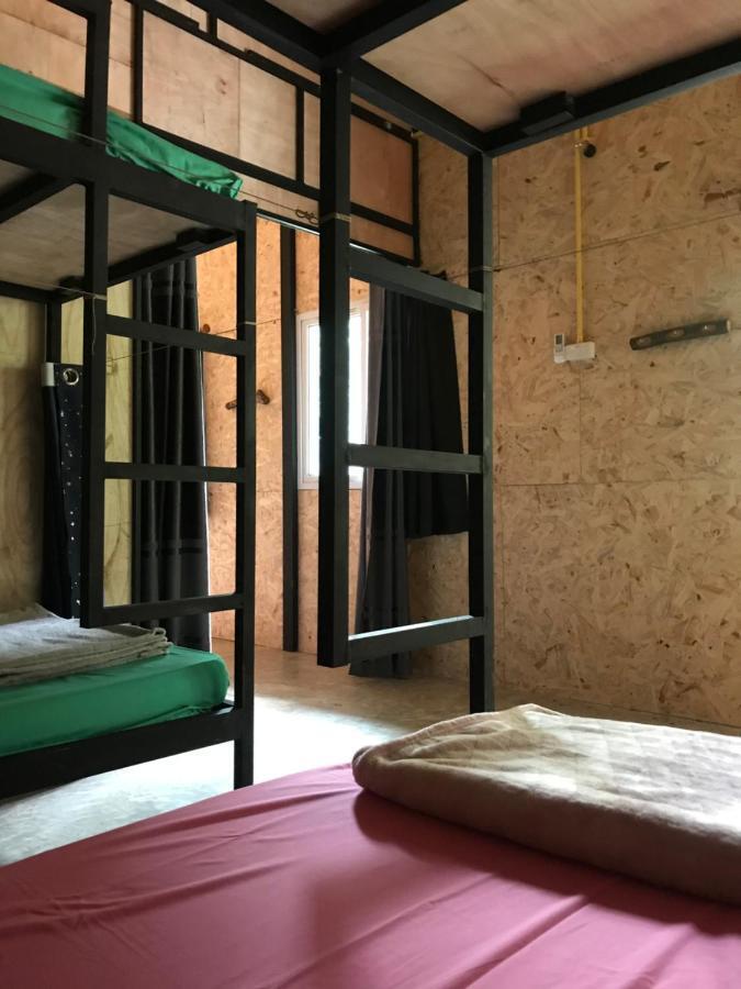 Homehostel Koh Chang Exterior photo